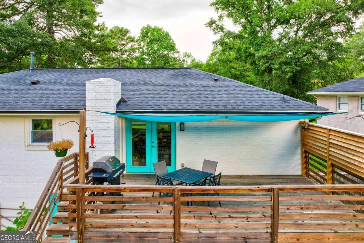 2200 Glendale Drive Atlanta - 35
