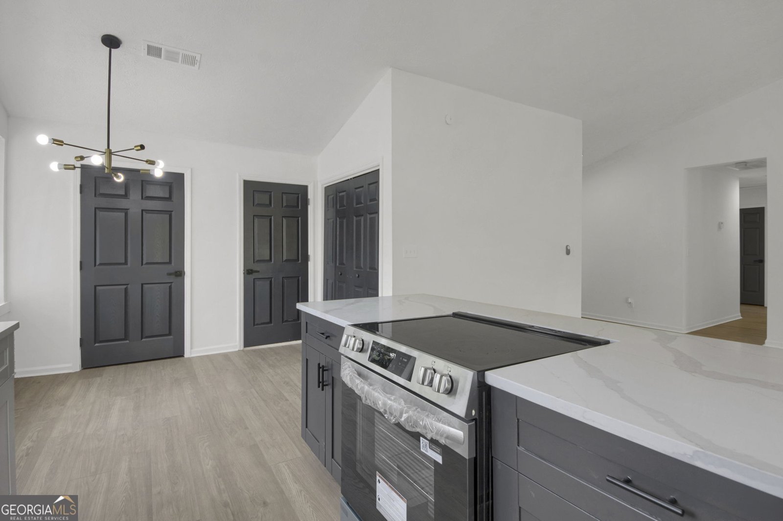 8689 Cedar Creek Ridge Riverdale - 10