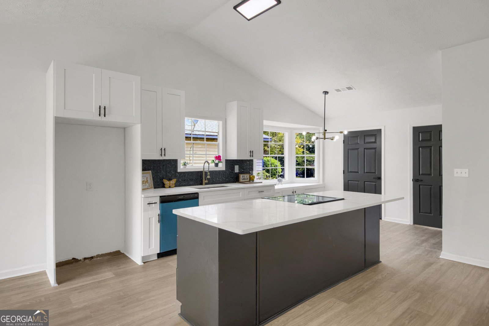 8689 Cedar Creek Ridge Riverdale - 13
