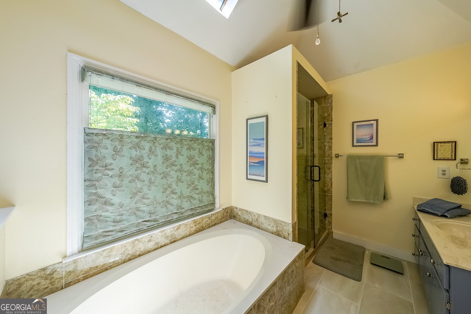 2402 Woodbridge Drive Marietta - 20