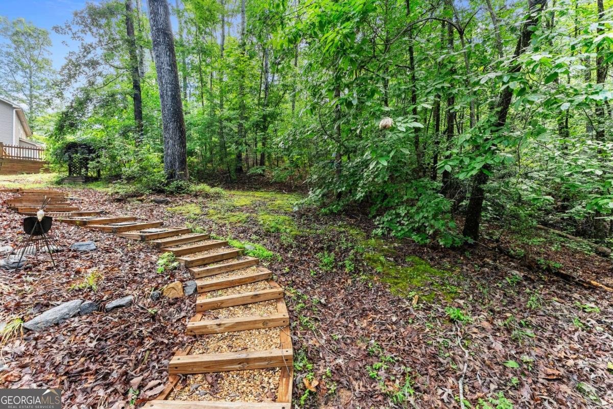 127 Walkabout Way Dahlonega - 30