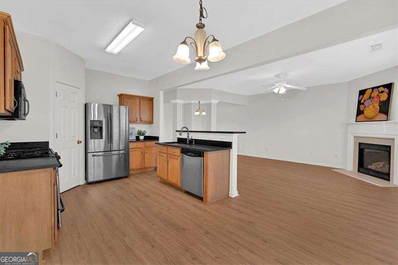 1795 Waterside Drive Kennesaw - 19
