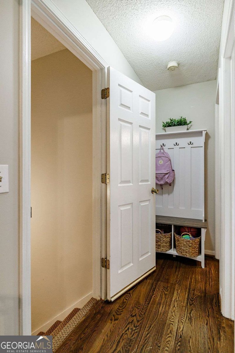 2452 Malcom Bridge Road Bogart - 10