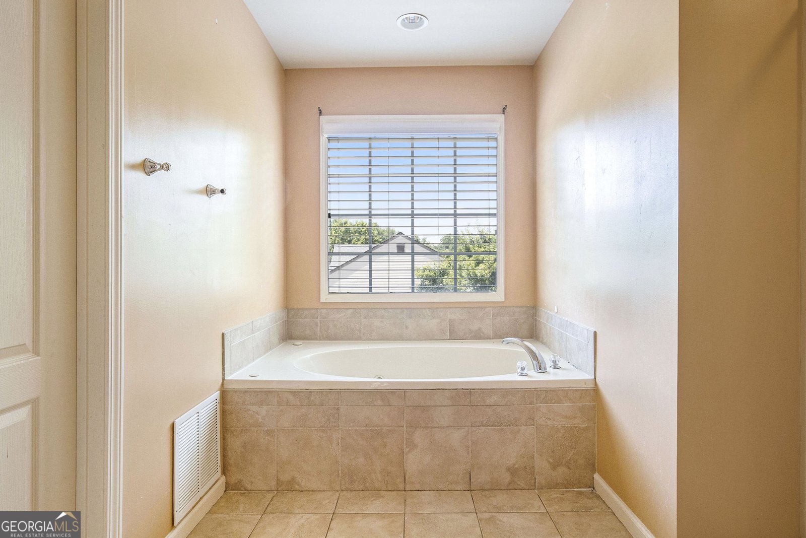1883 Jameson Circle Lawrenceville - 16