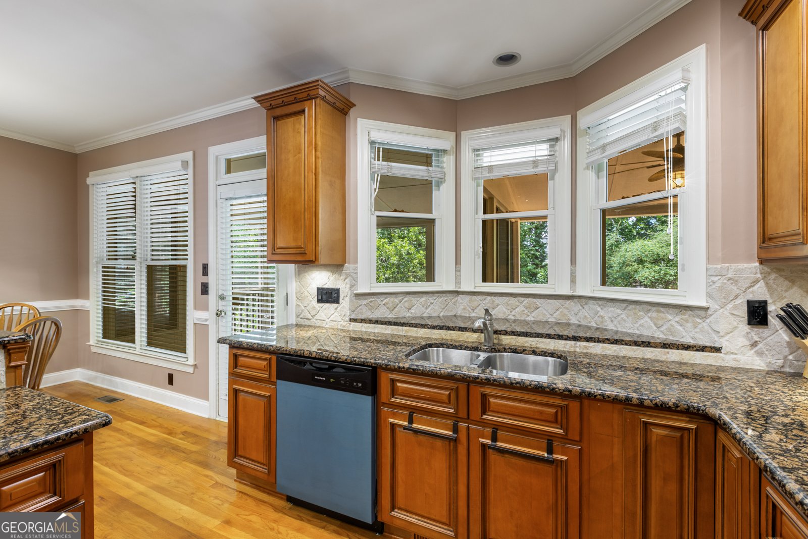 2513 Twilight View Snellville - 24