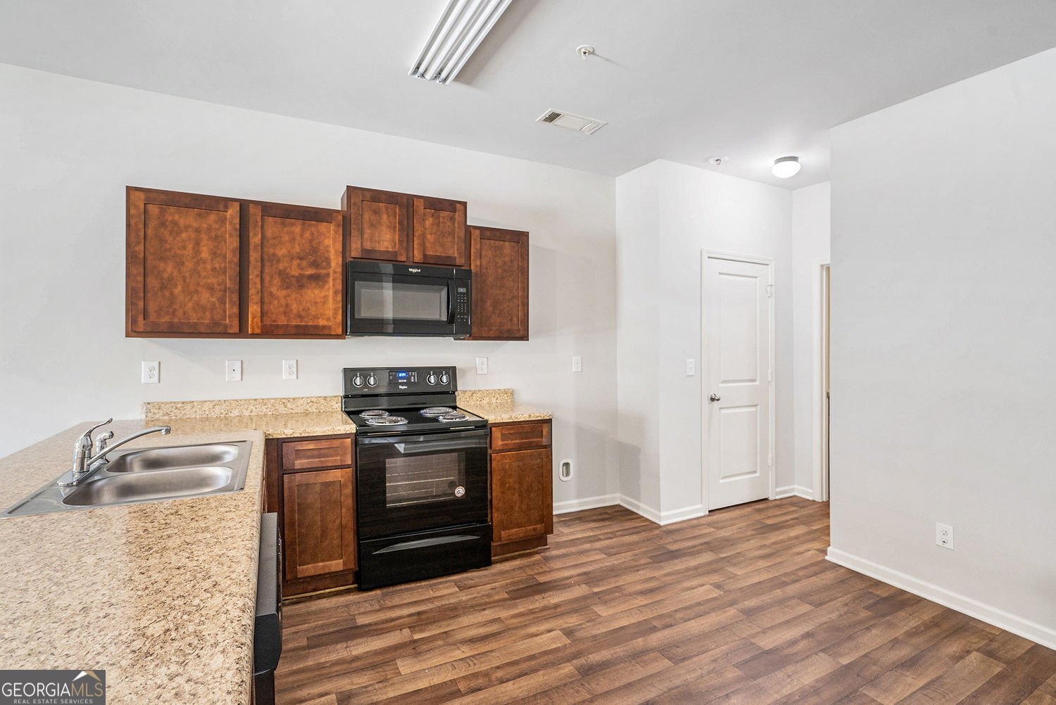 4043 Avalon Road Atlanta - 8