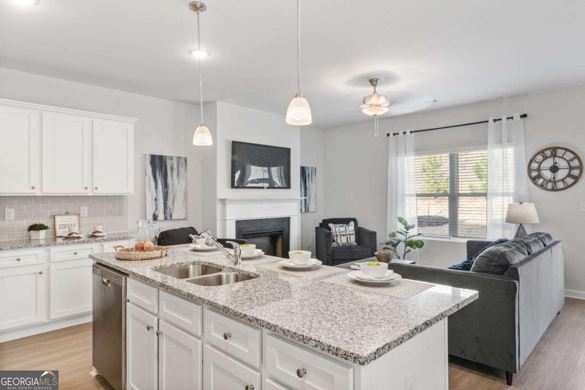 6006 Pine Bluff Place Conyers - 4