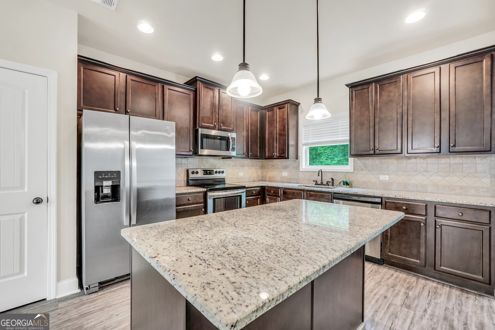 9046 Holder Road Locust Grove - 11