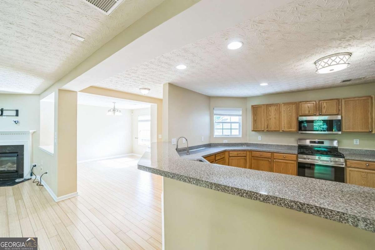 7567 Waverly Loop Fairburn - 11