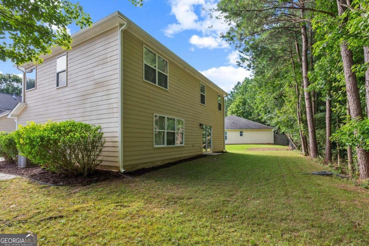 7567 Waverly Loop Fairburn - 3