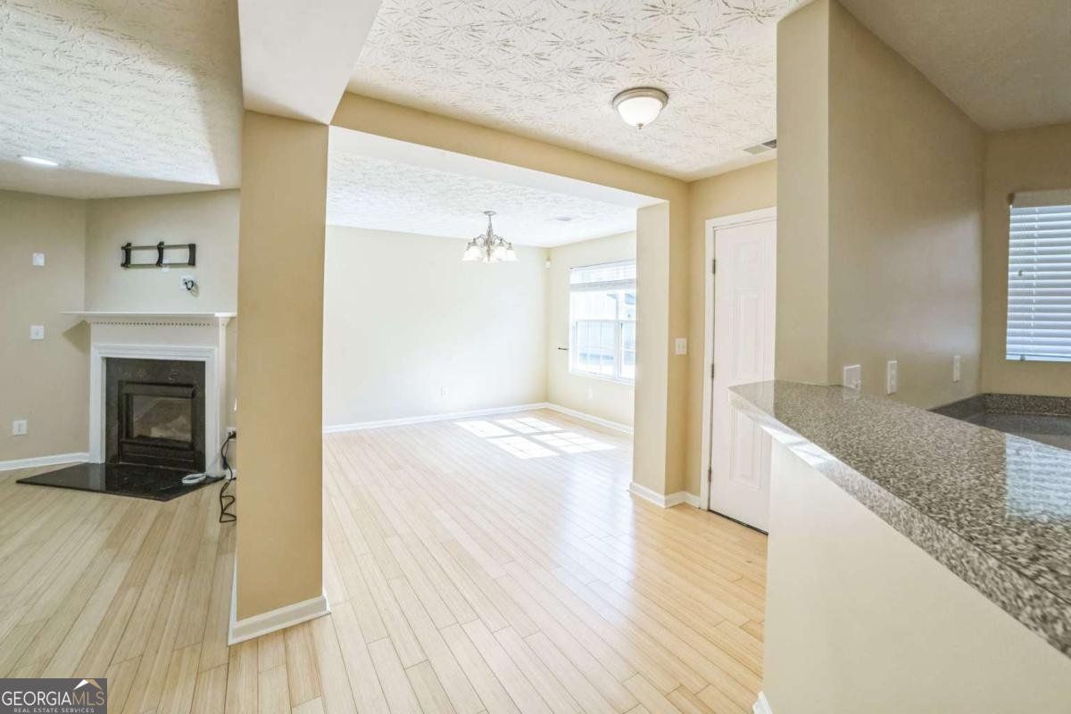 7567 Waverly Loop Fairburn - 5