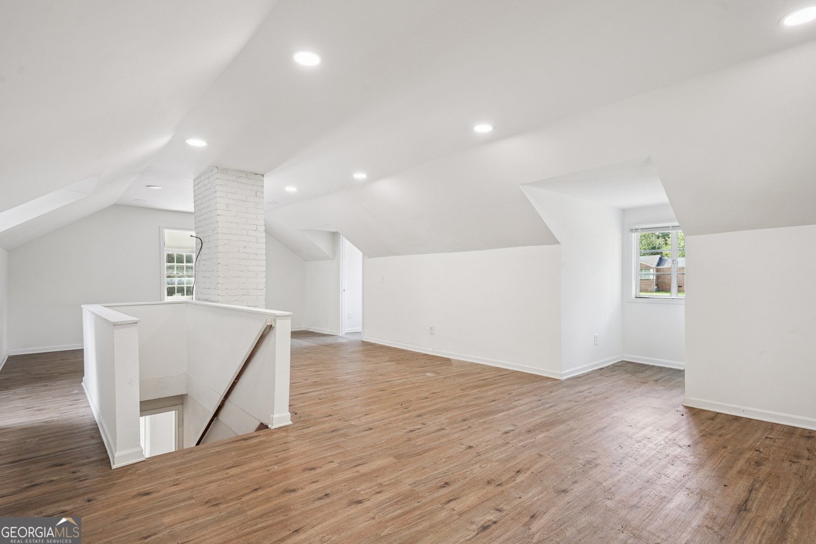 30 Woodlawn Avenue Hampton - 10