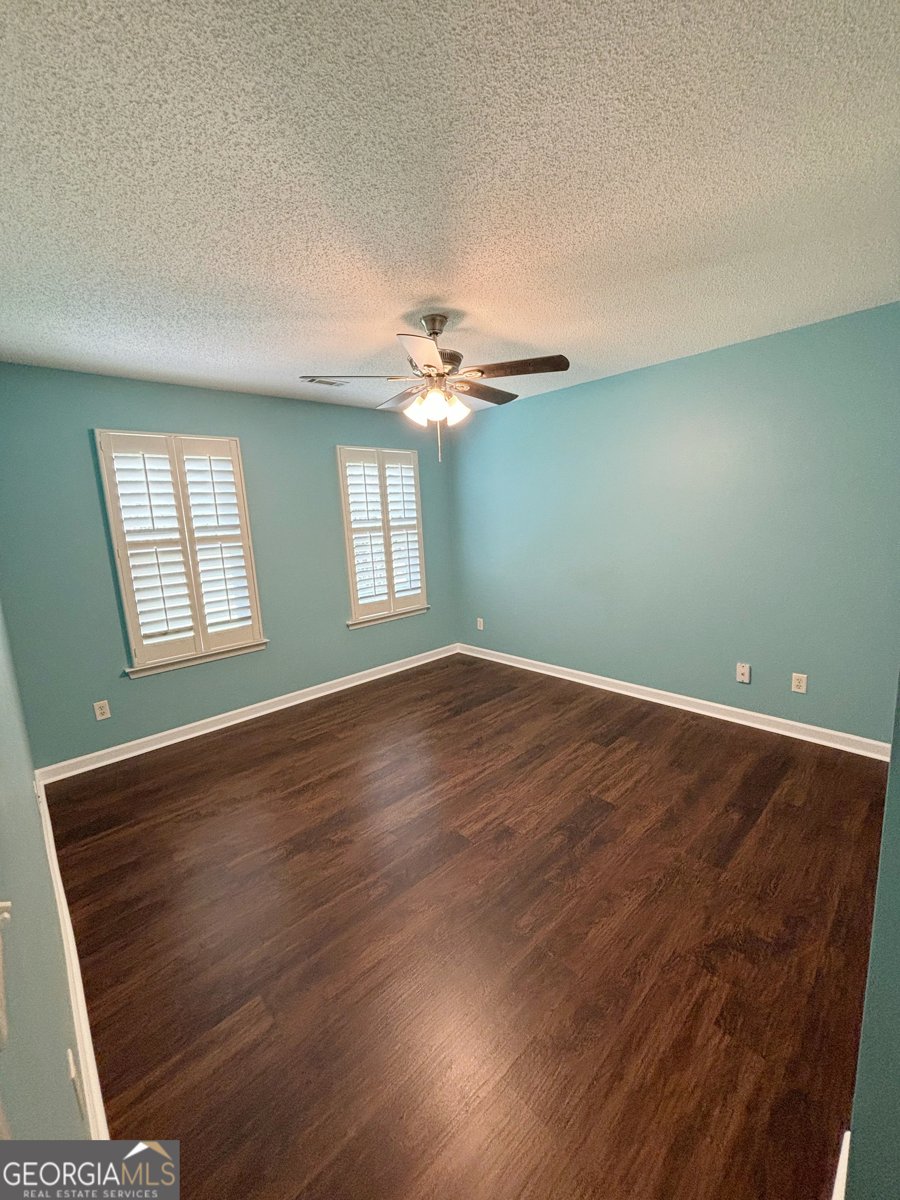 60 Grange Court Sharpsburg - 19