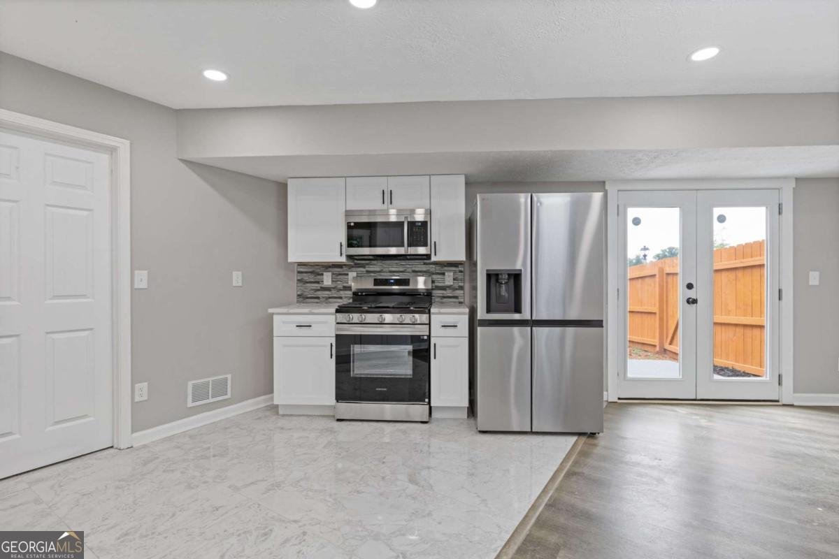 1164 Red Oak Cove Tucker - 10