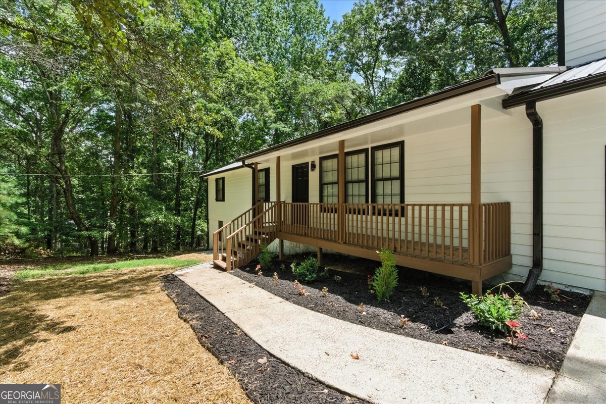 4090 Chapel Hill Road Douglasville - 3