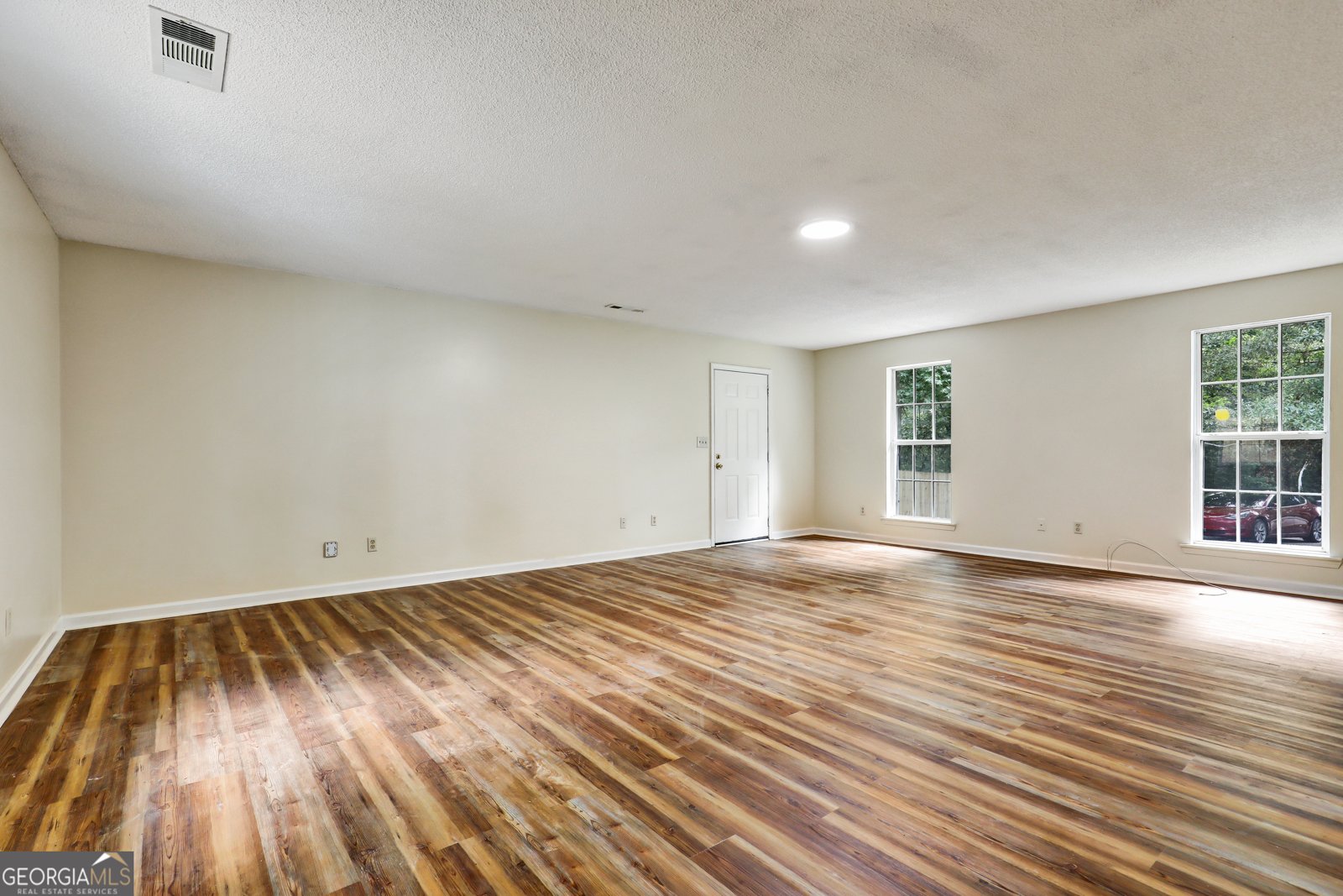 6211 Ward Road Union City - 13