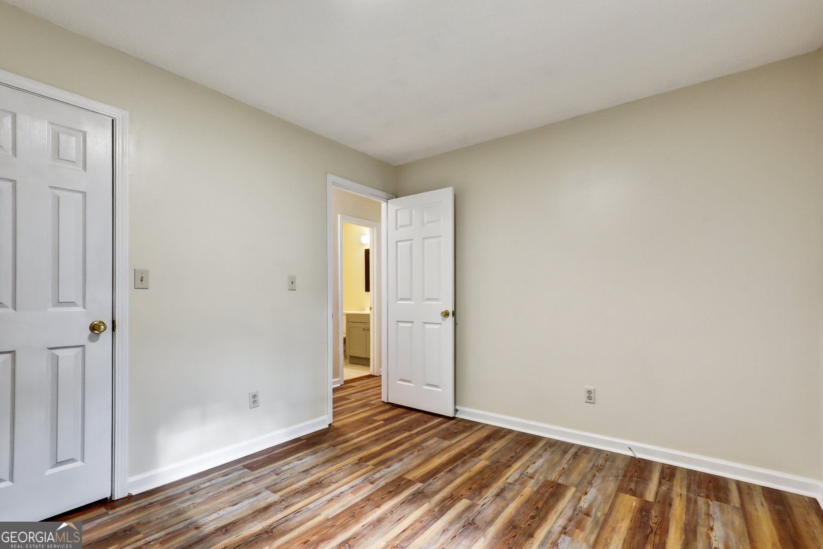6211 Ward Road Union City - 25
