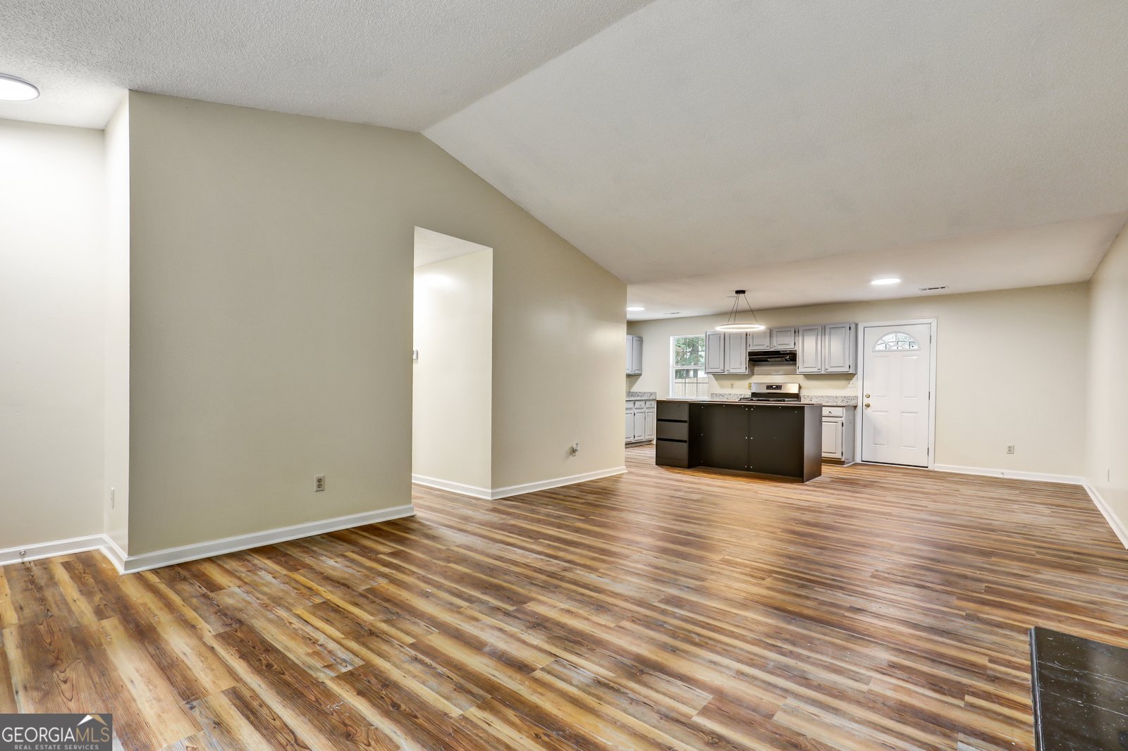 6211 Ward Road Union City - 5