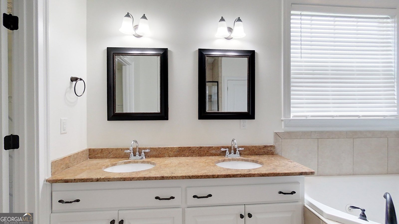 107 Andee Way Thomasville - 48