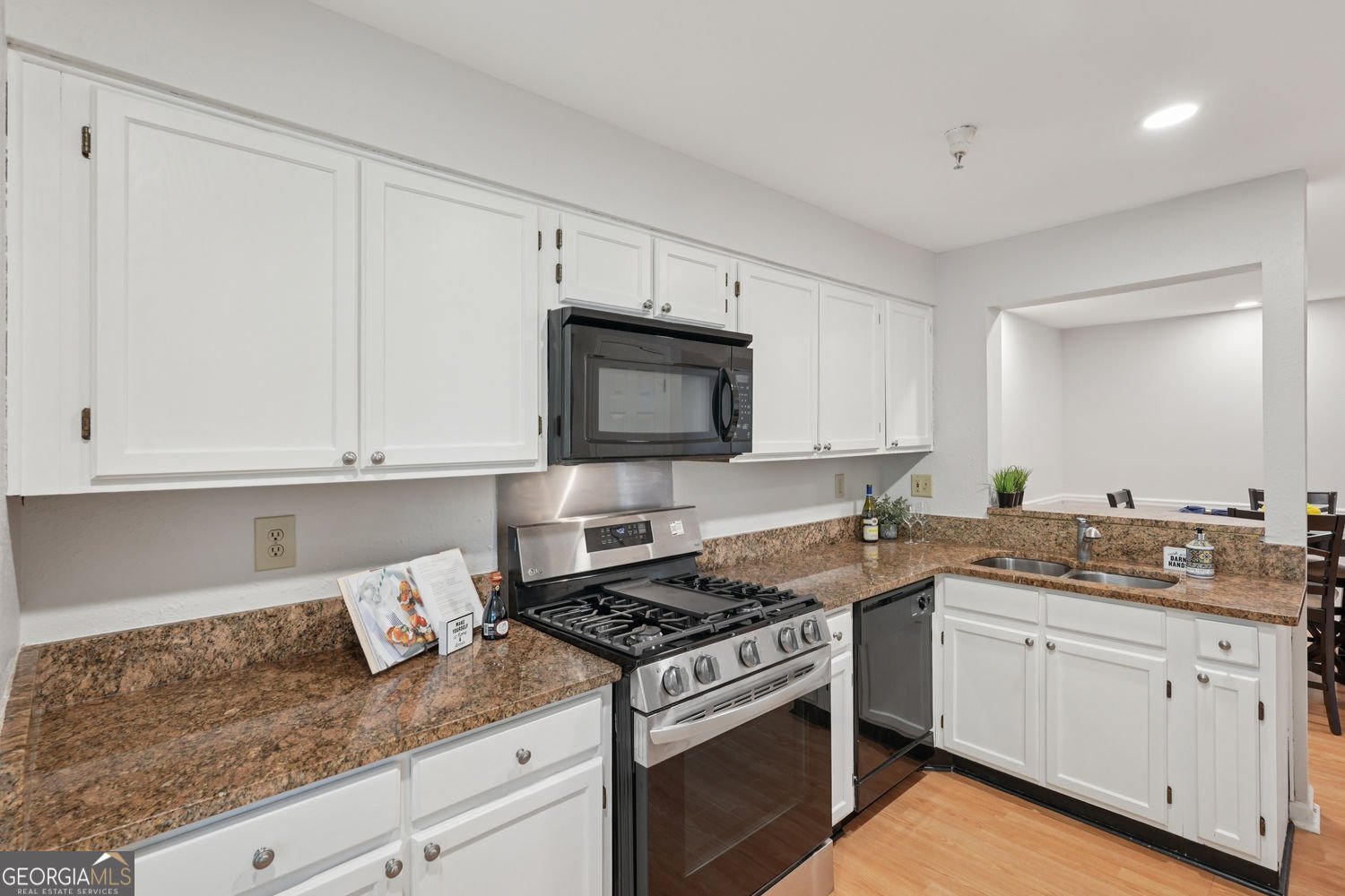 3961 Riverlook Parkway Marietta - 31