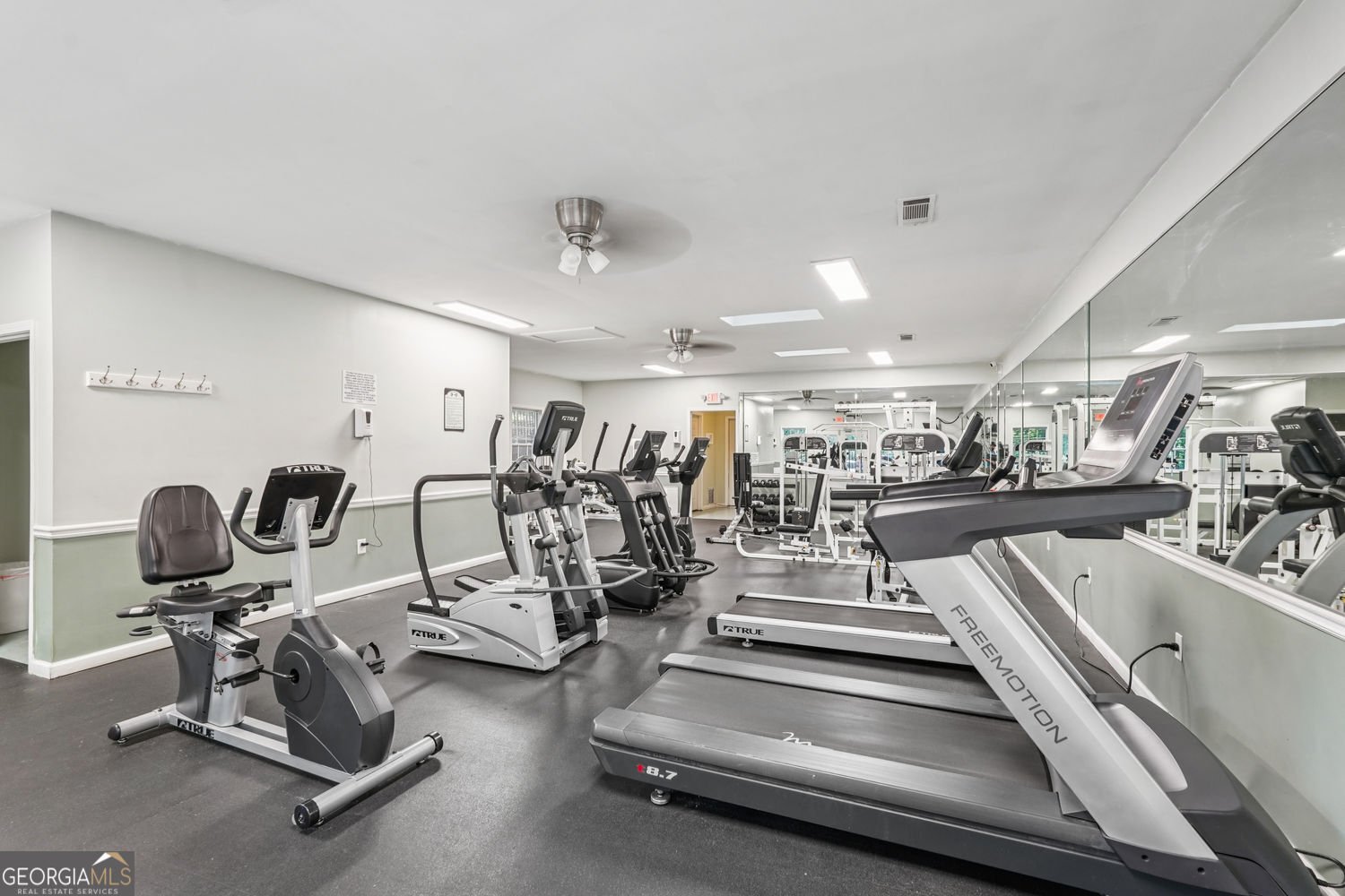 3961 Riverlook Parkway Marietta - 4
