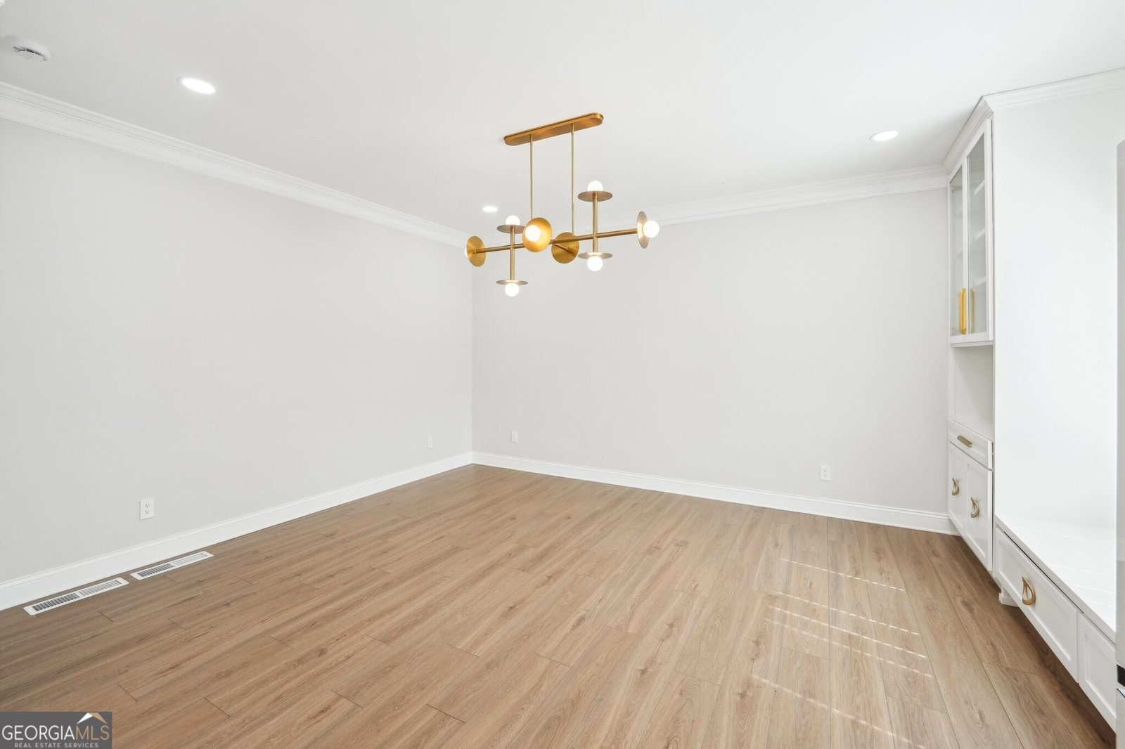 1600 Spring Arbor Court Lilburn - 9
