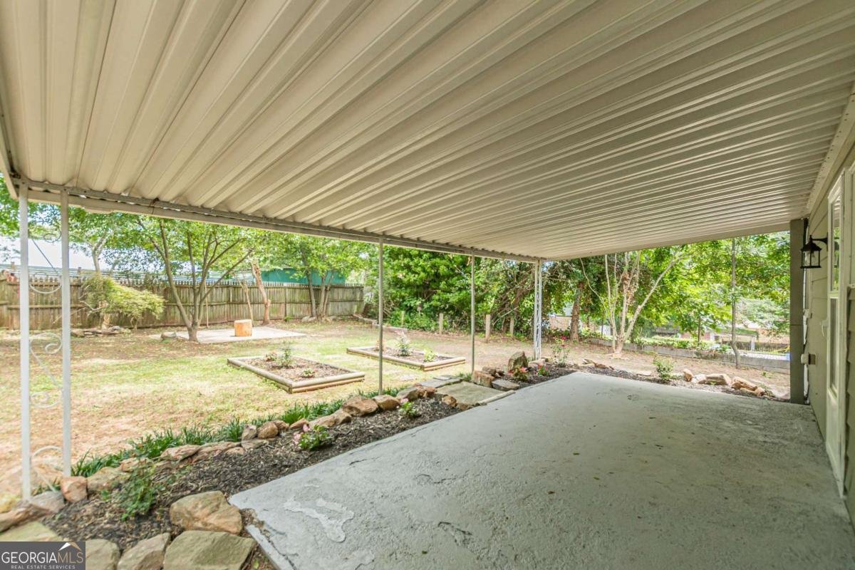 523 North Avenue Hapeville - 9