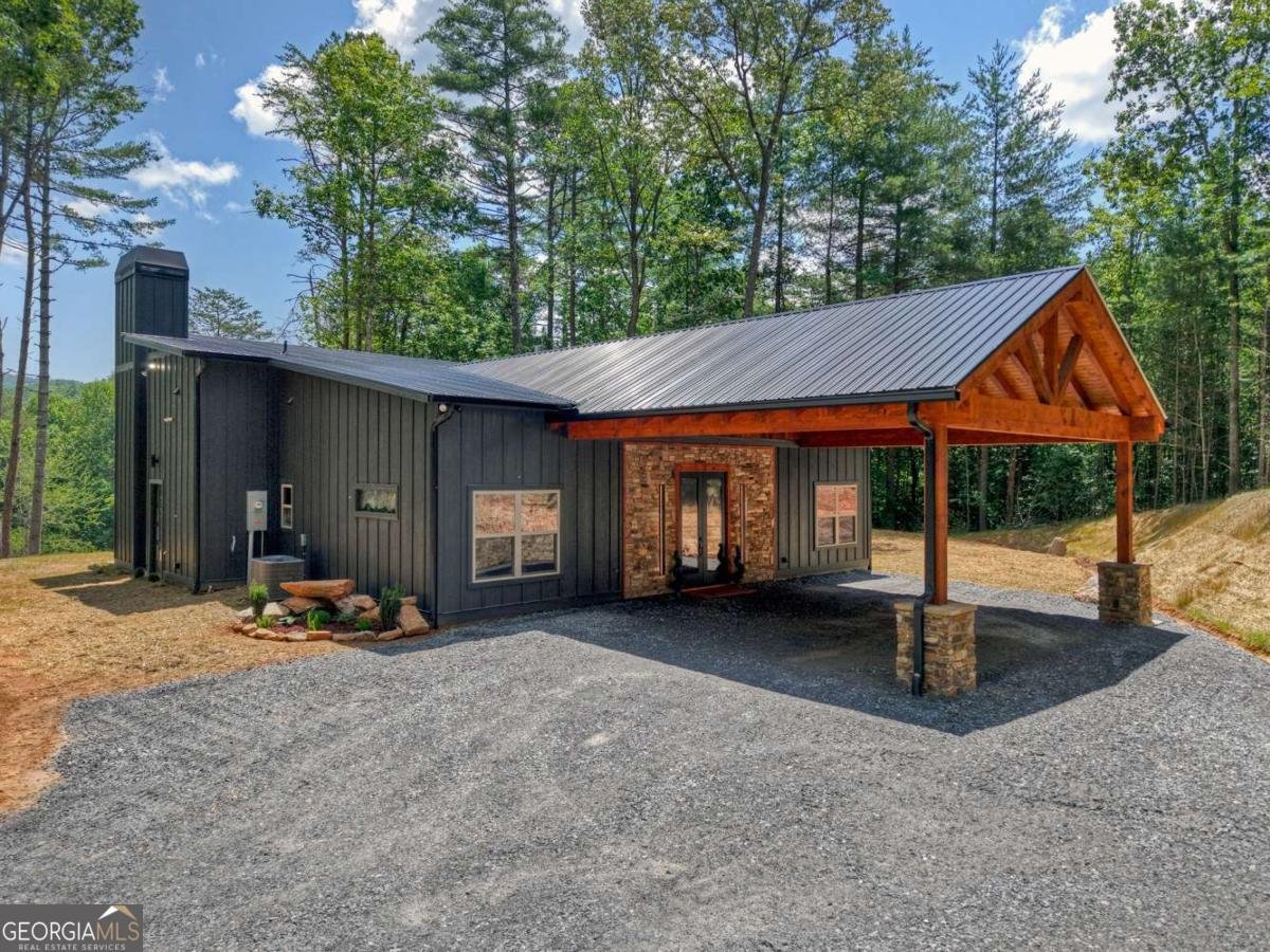 2461 Salem Road Mineral Bluff - 13