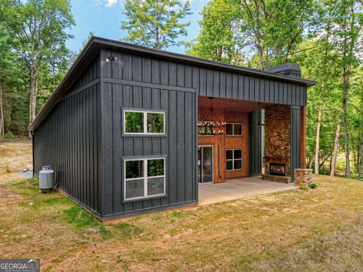 2461 Salem Road Mineral Bluff - 37