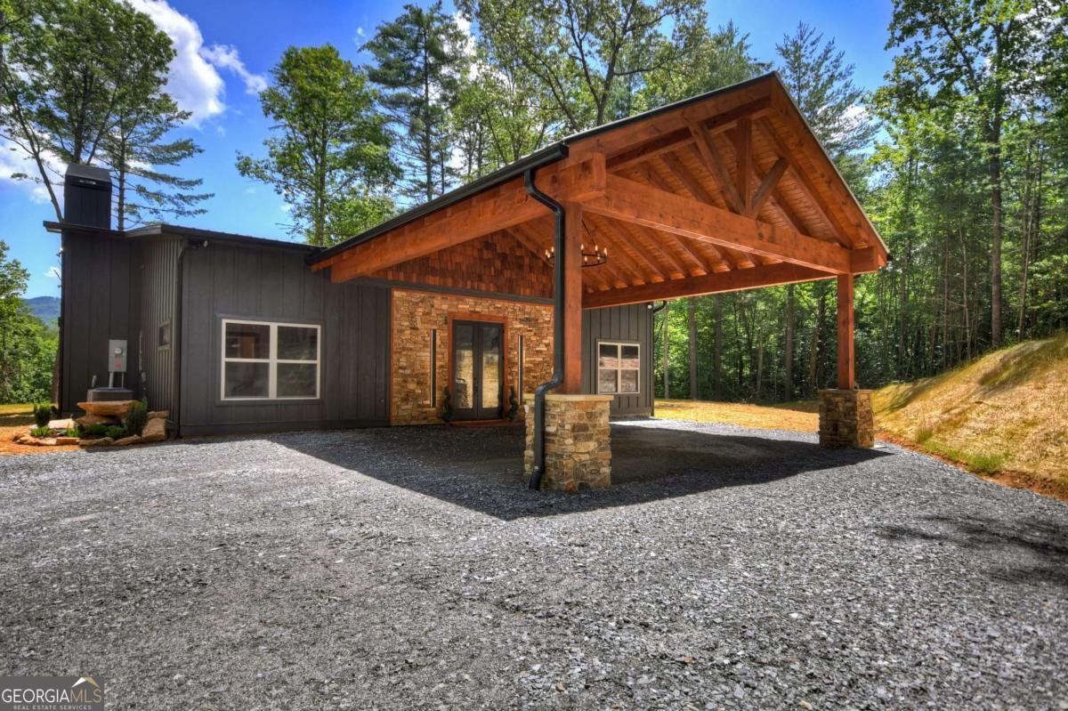 2461 Salem Road Mineral Bluff - 59