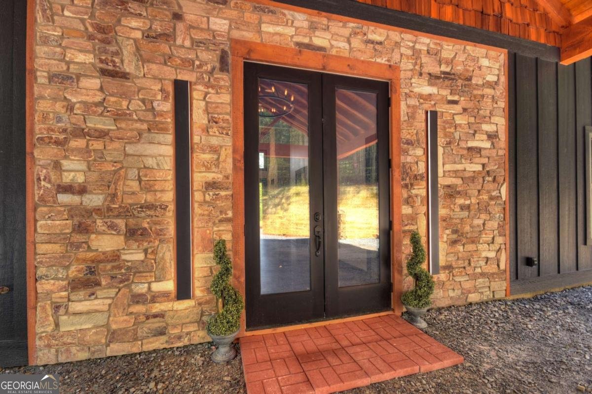 2461 Salem Road Mineral Bluff - 78