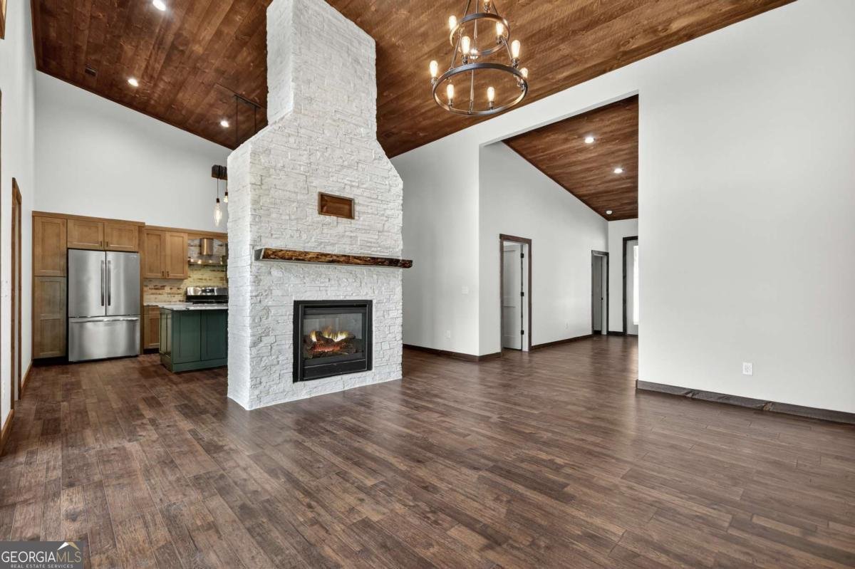 2461 Salem Road Mineral Bluff - 86