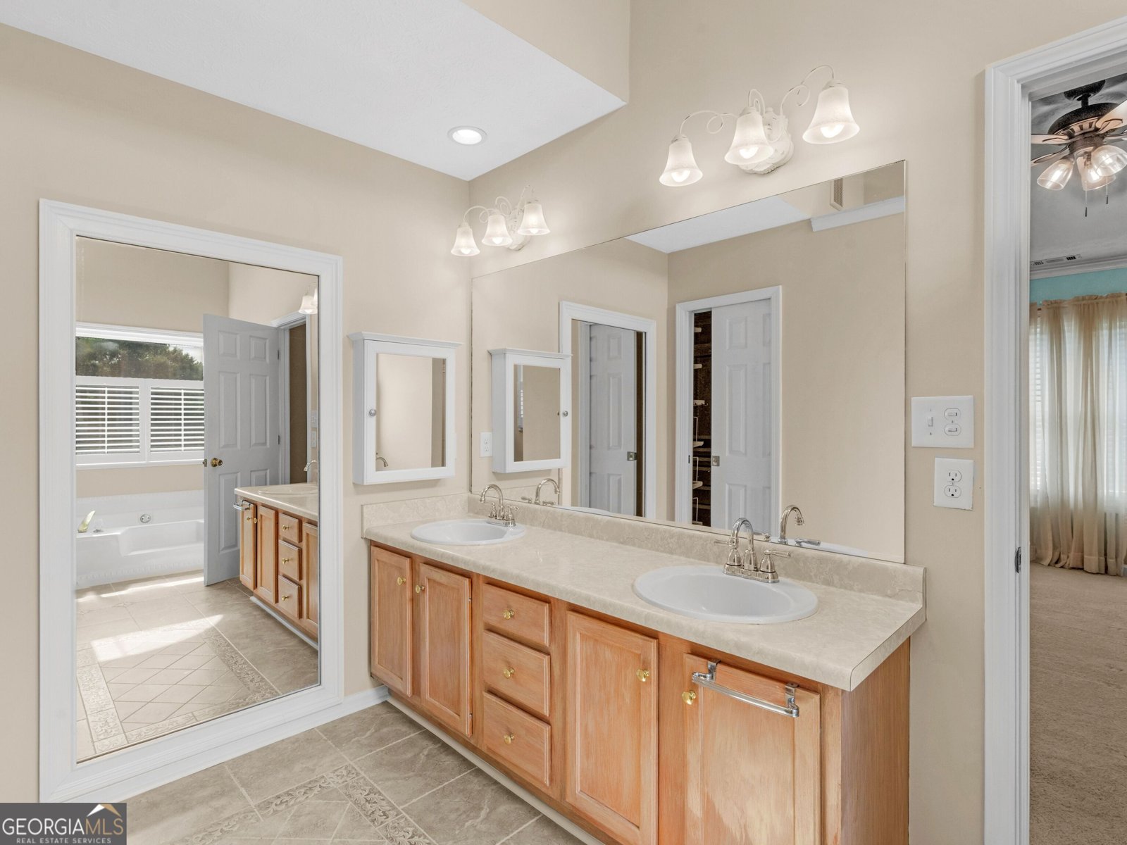 794 Daileys Creek Drive McDonough - 25