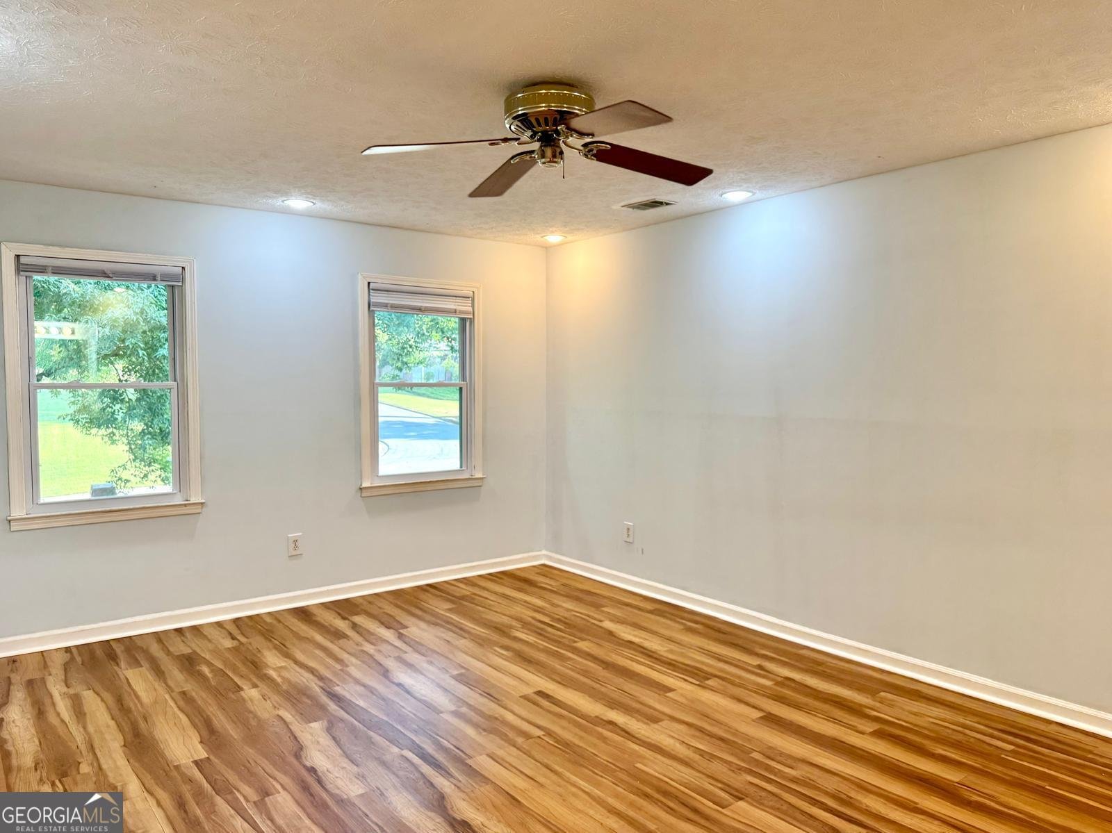 2825 Kinnett Drive Lilburn - 14