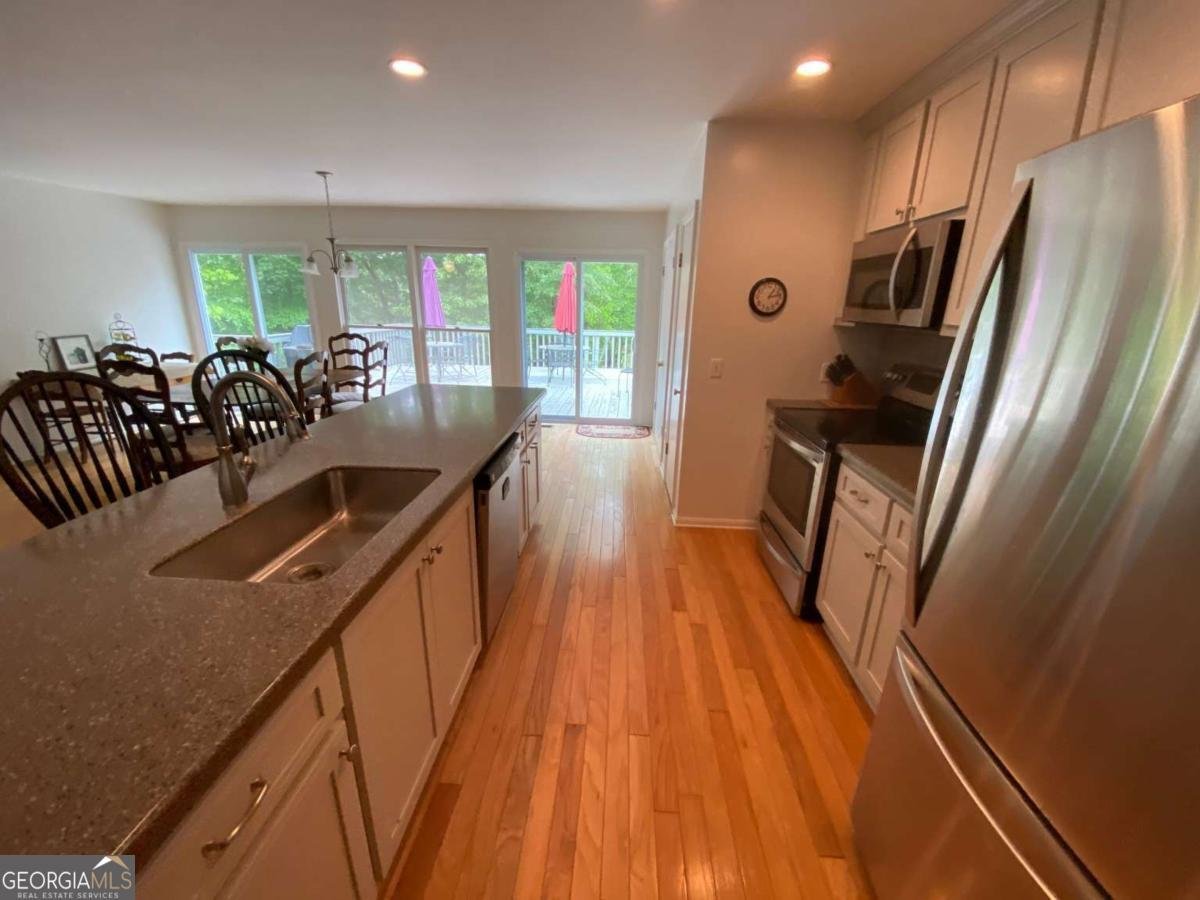 8048 Beachwood Drive Murrayville - 11
