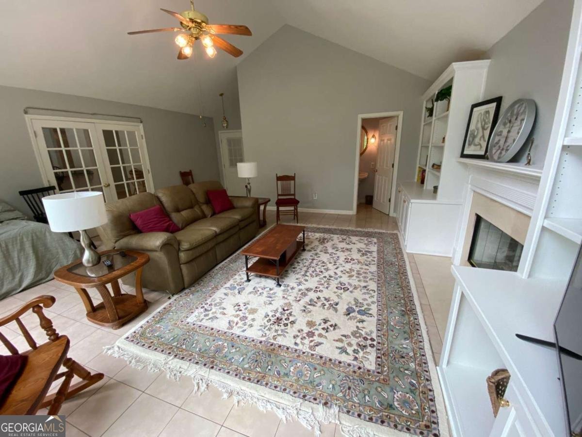 8048 Beachwood Drive Murrayville - 15