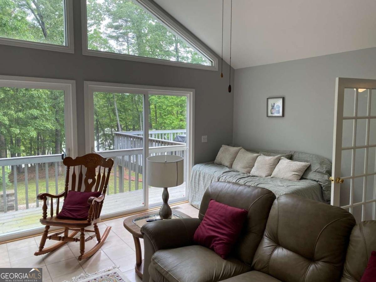 8048 Beachwood Drive Murrayville - 7