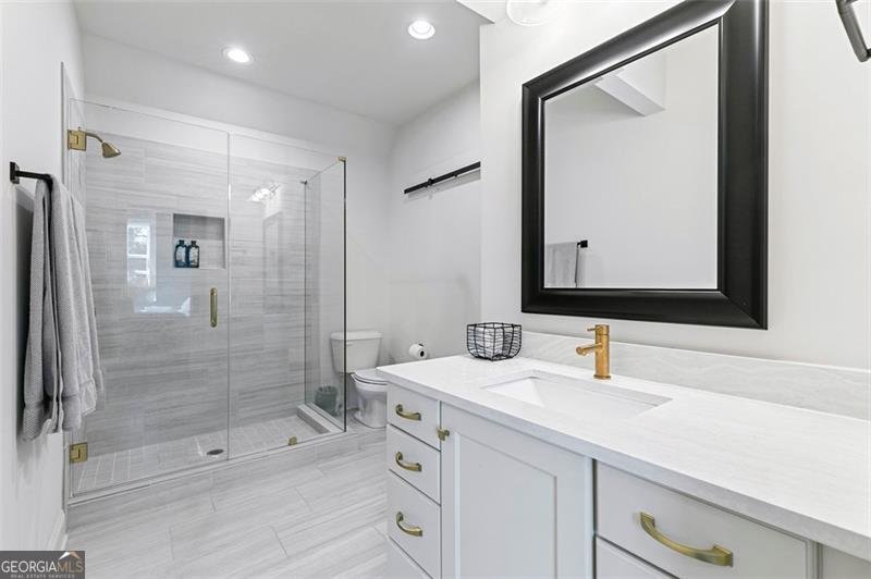 6560 CRESTWOOD PENINSULA Flowery Branch - 32