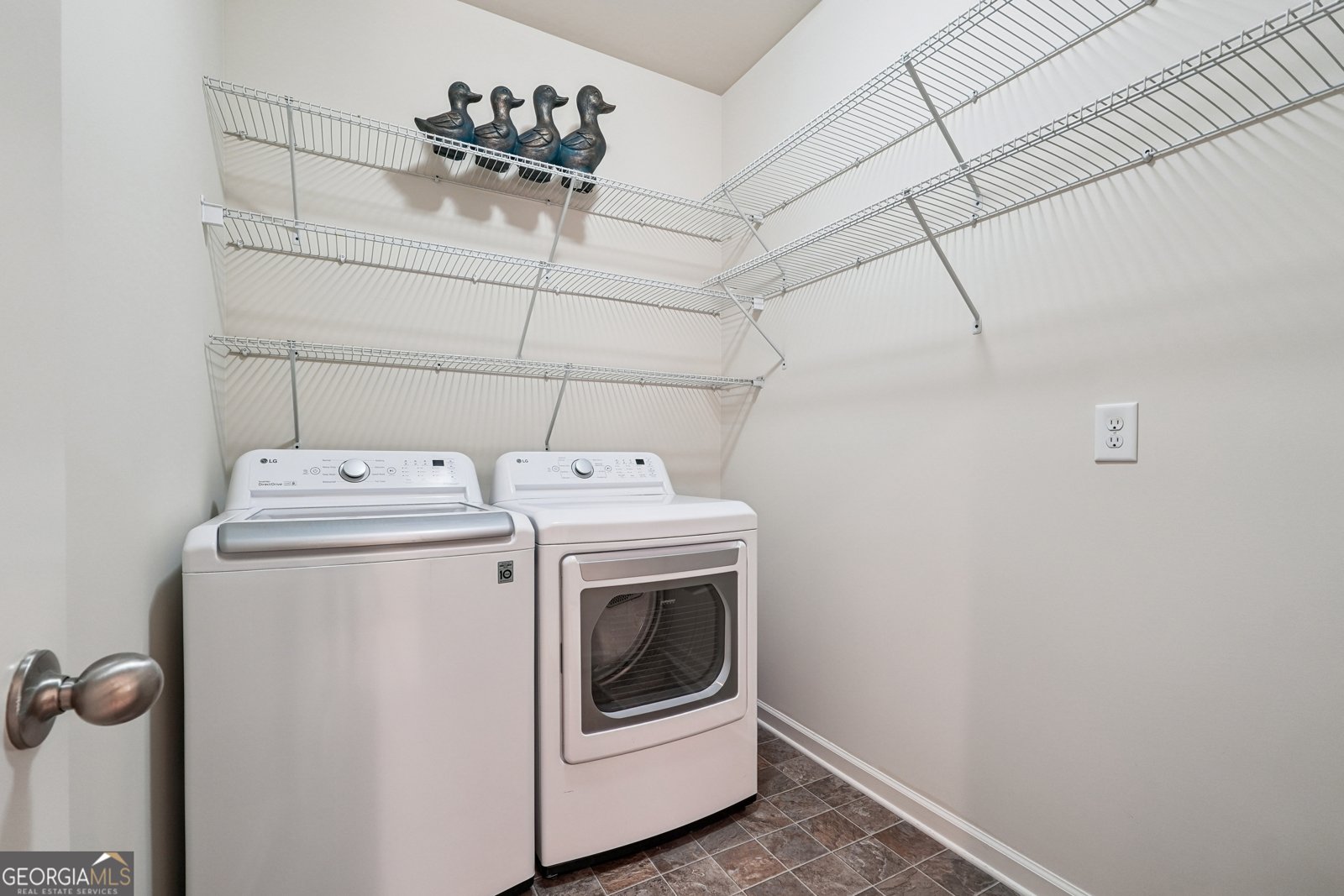 715 Saybeck Way Milton - 39
