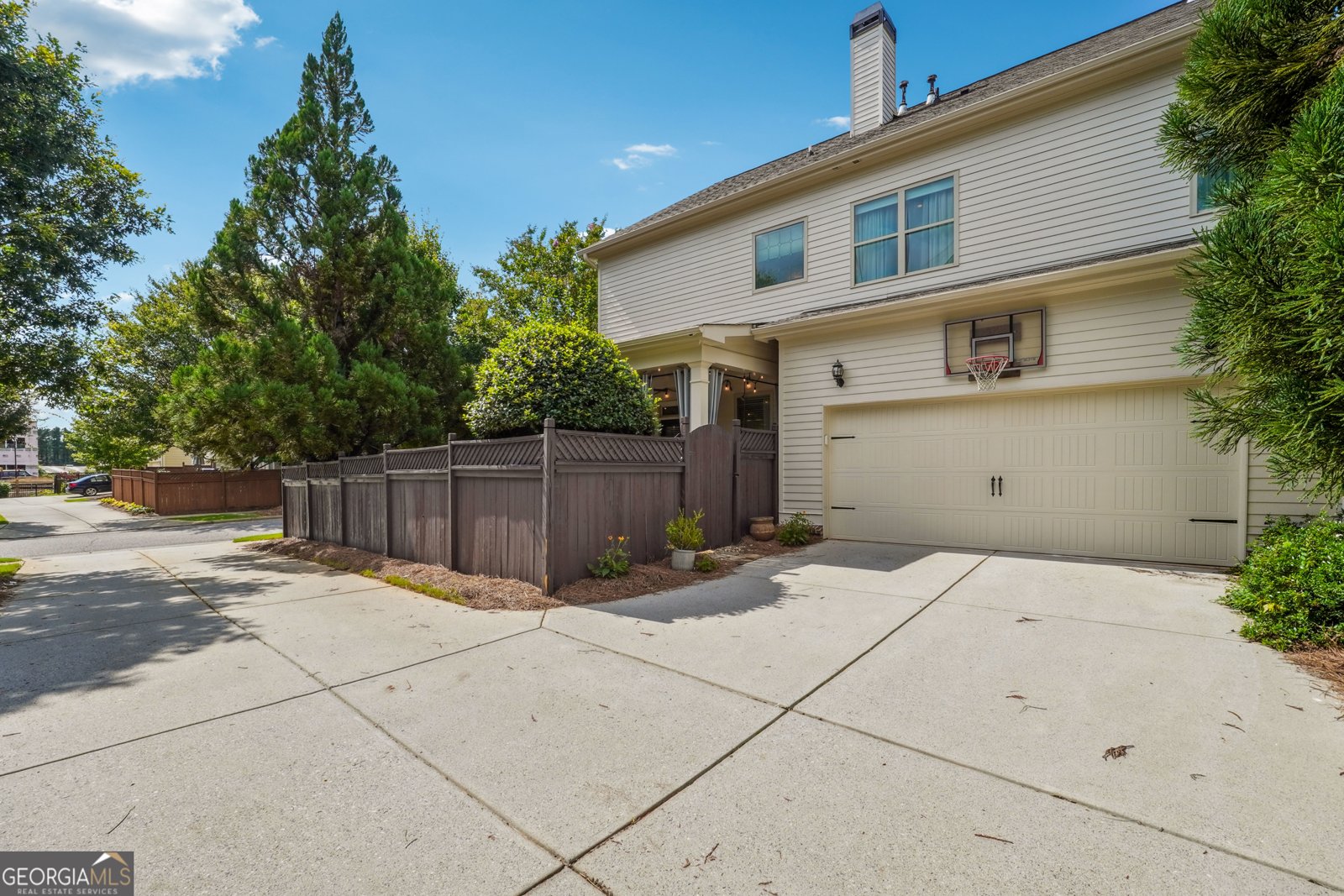 715 Saybeck Way Milton - 40
