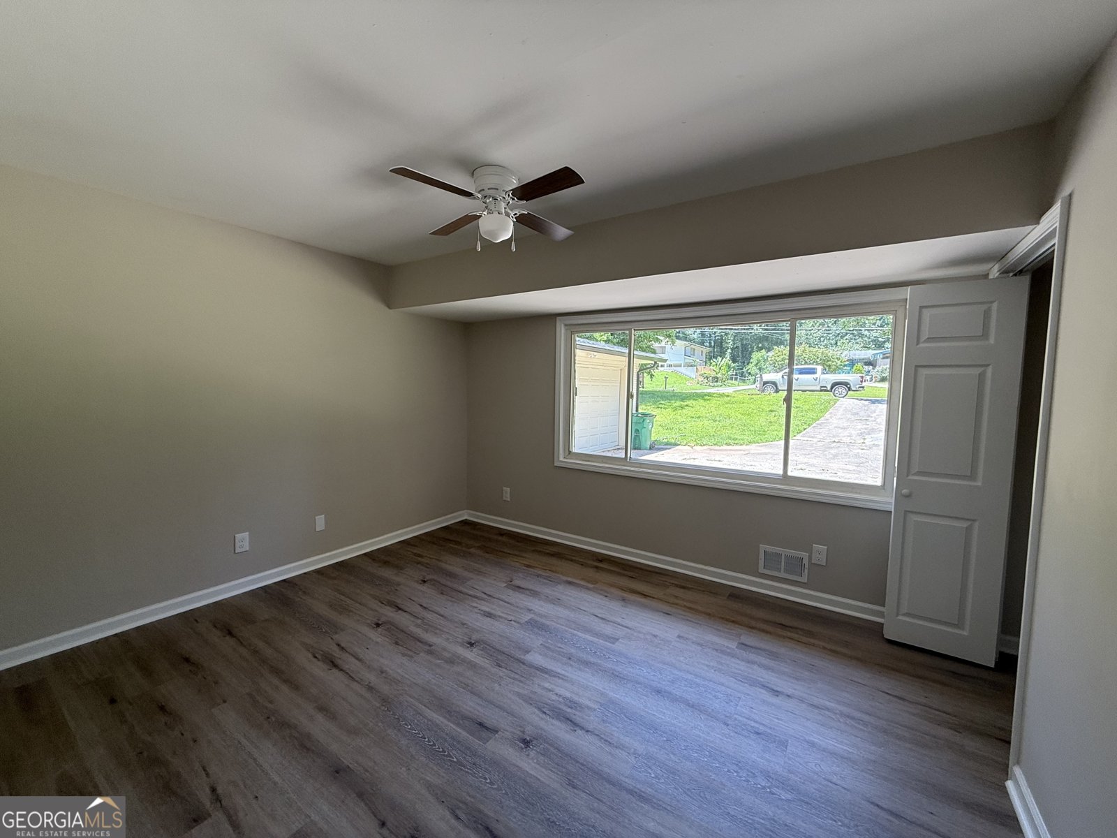 421 Safari Circle Stone Mountain - 6