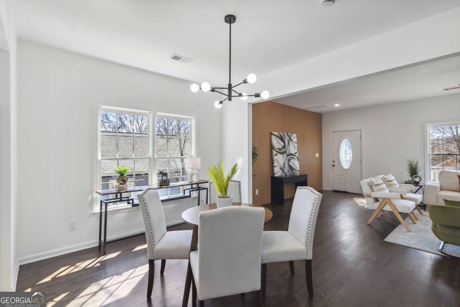 2395 Saint James Drive Atlanta - 1