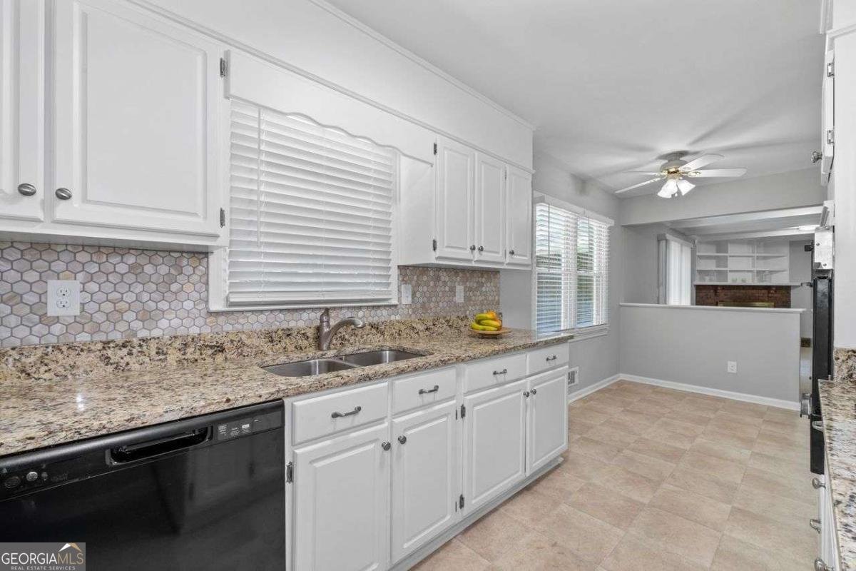 4094 COLGATE Way Decatur - 16