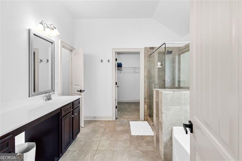 908 RAINSONG Braselton - 39