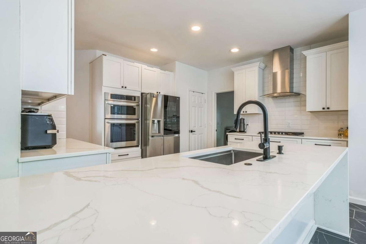 1625 Hawkins Cove Trail Roswell - 10