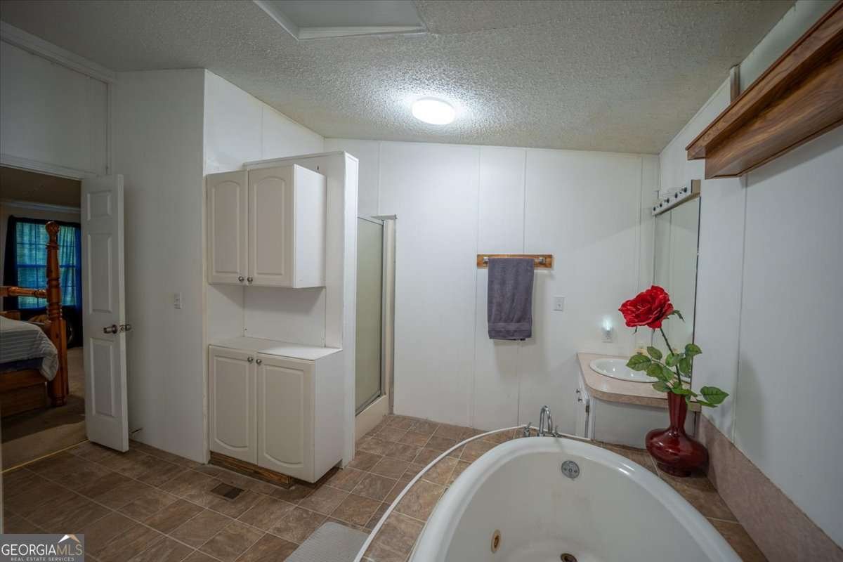1205 Humphries Road Conyers - 27