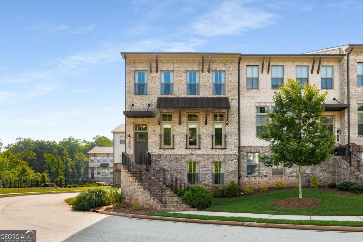 636 Avondale Creek Drive Decatur - 1