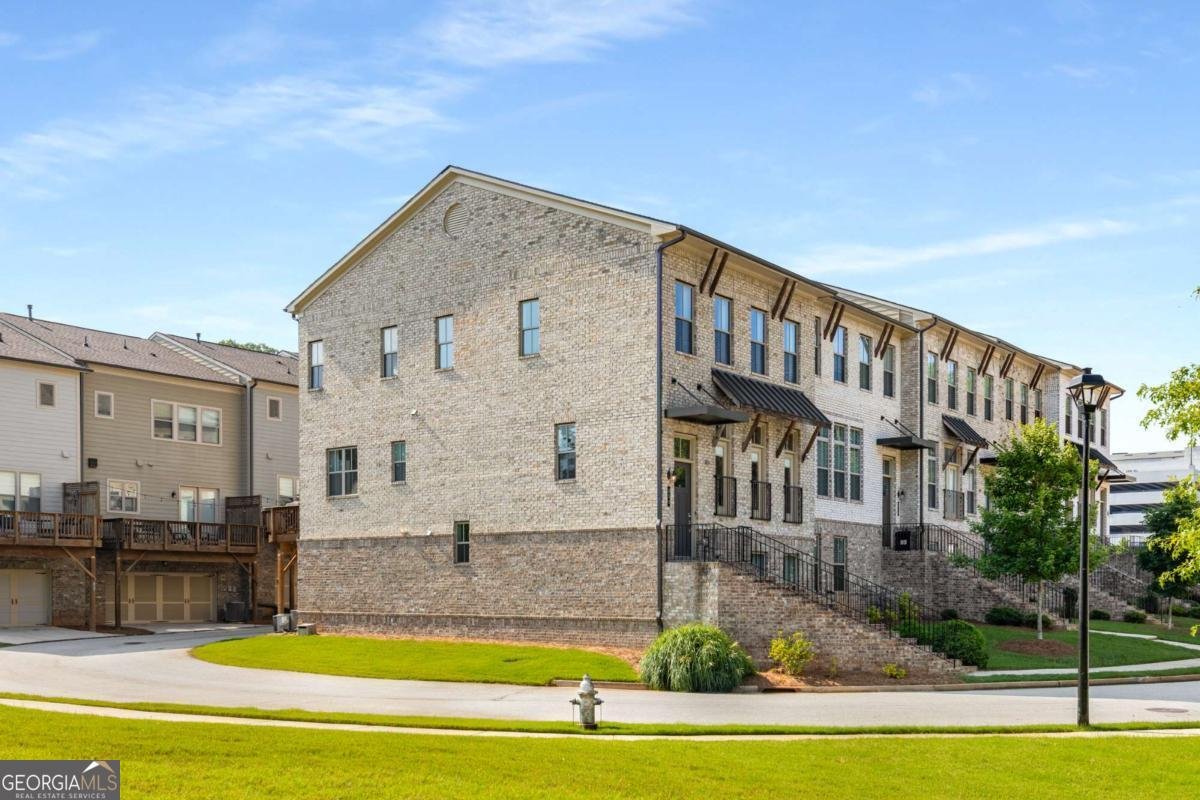 636 Avondale Creek Drive Decatur - 40