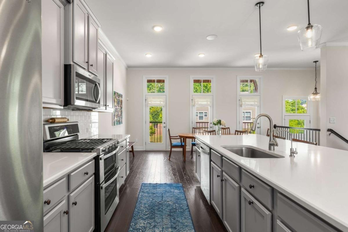 636 Avondale Creek Drive Decatur - 6