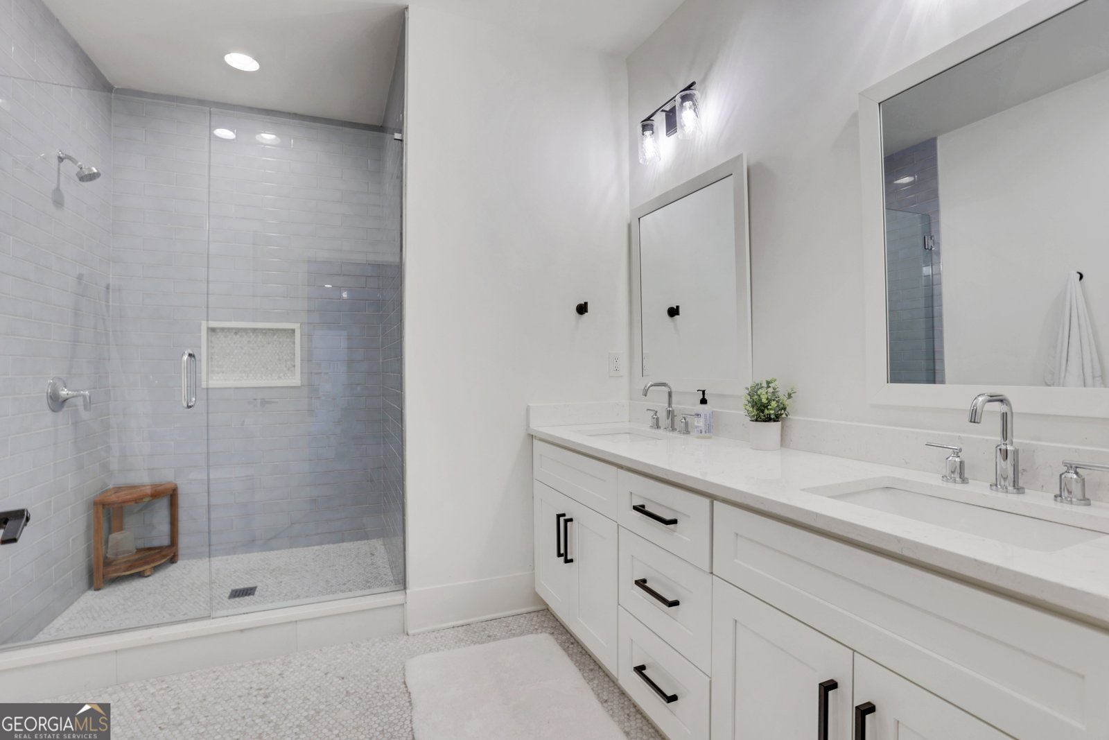 4250 Summit Drive Marietta - 52